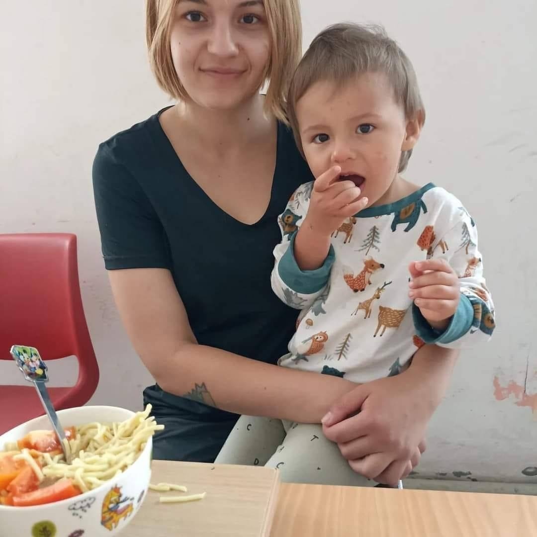 Жінки та діти безкоштовно проживають в притулку