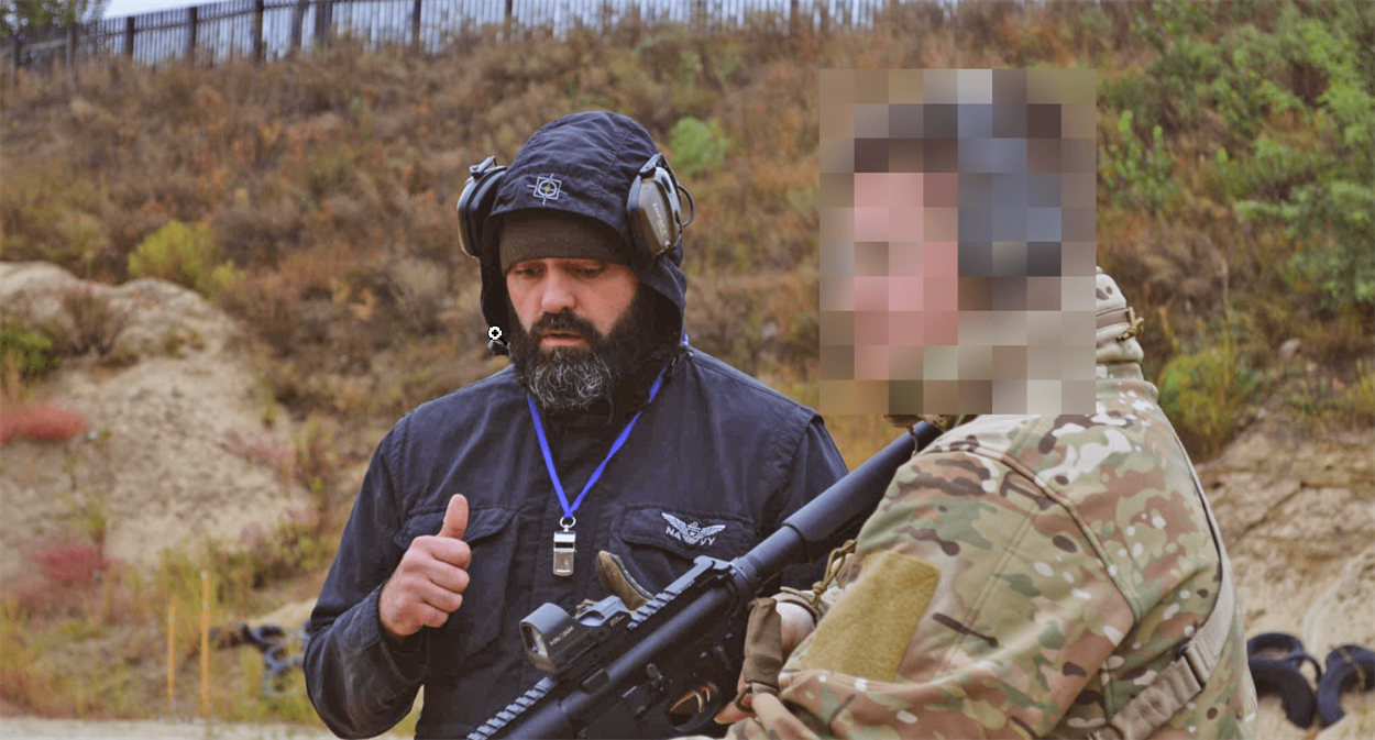 Багато цивільних не мають навичок поводження зі зброєю