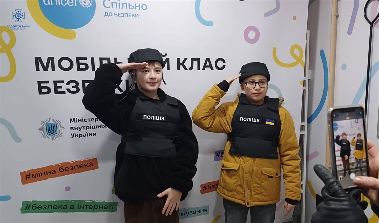 Діти охоче долучаються до тренінгу