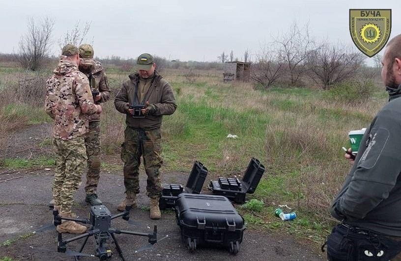Добровольці мають можливість навчитись керувати БПЛА