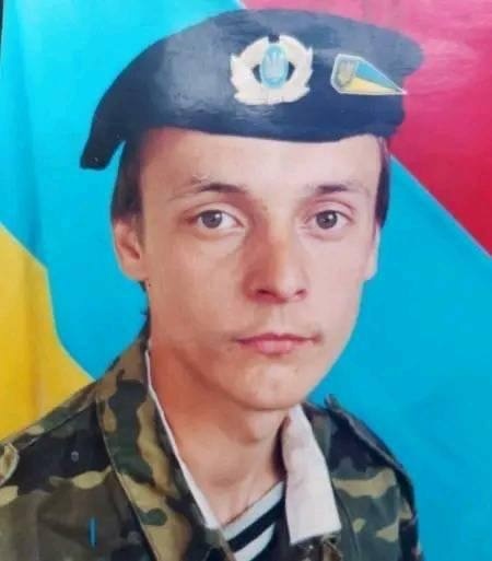 Анатолій Валентинович Свентіцький, народився в селищі Різня