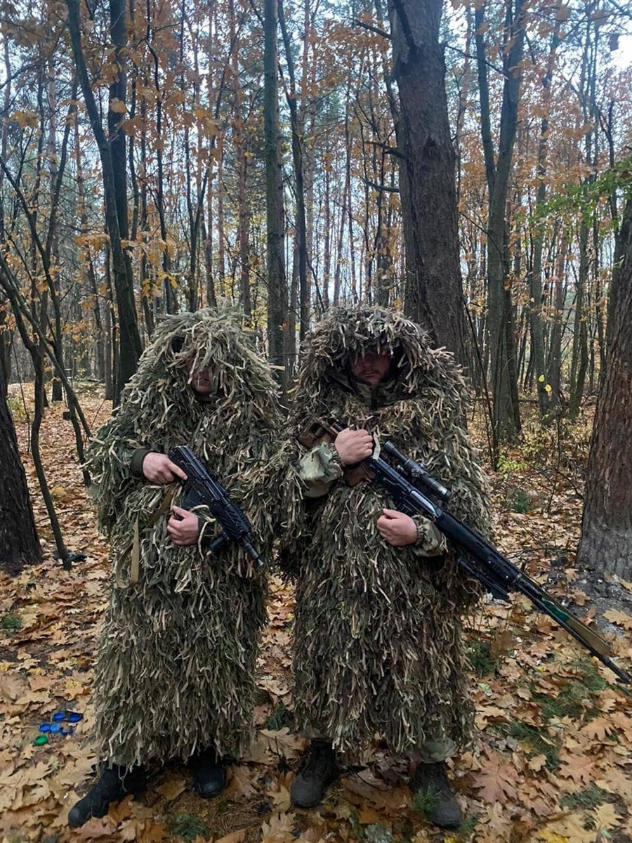 Військові в "кікіморах" від "Бучанських павучків"