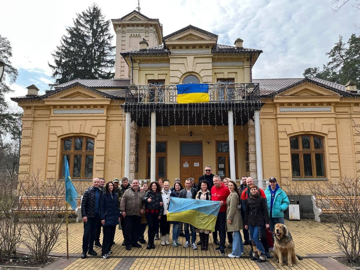 Волонтери в де окупованому Ворзелі