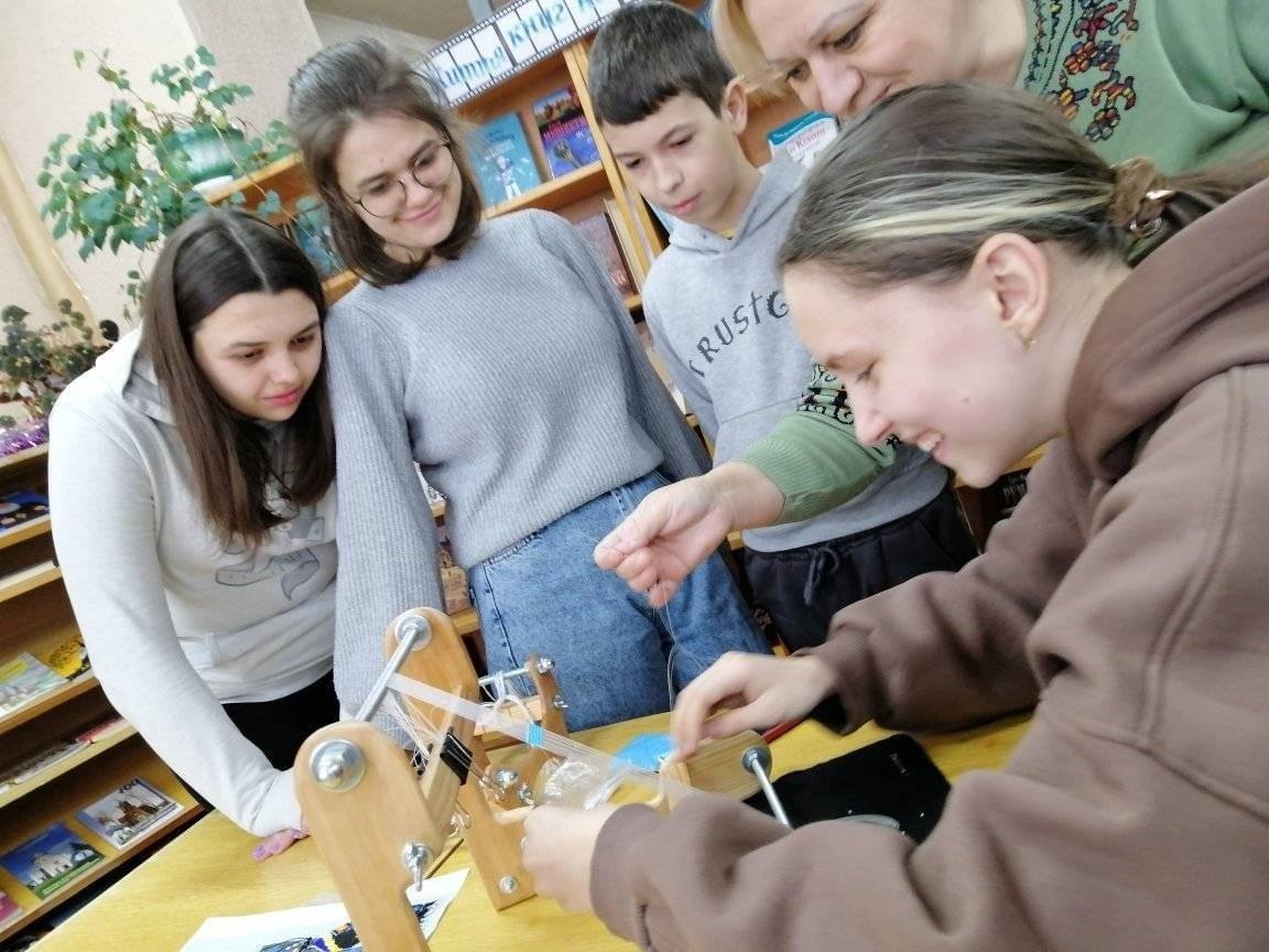 Створення оберегу з бісера