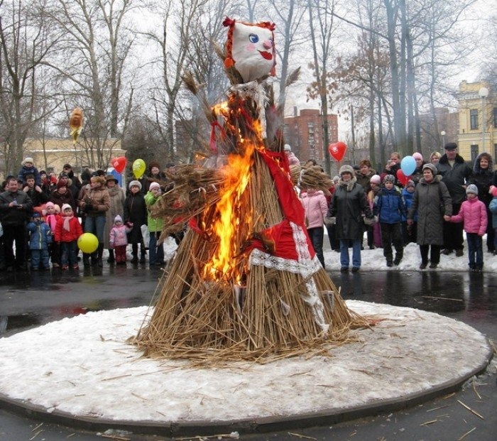 Спалення опудала