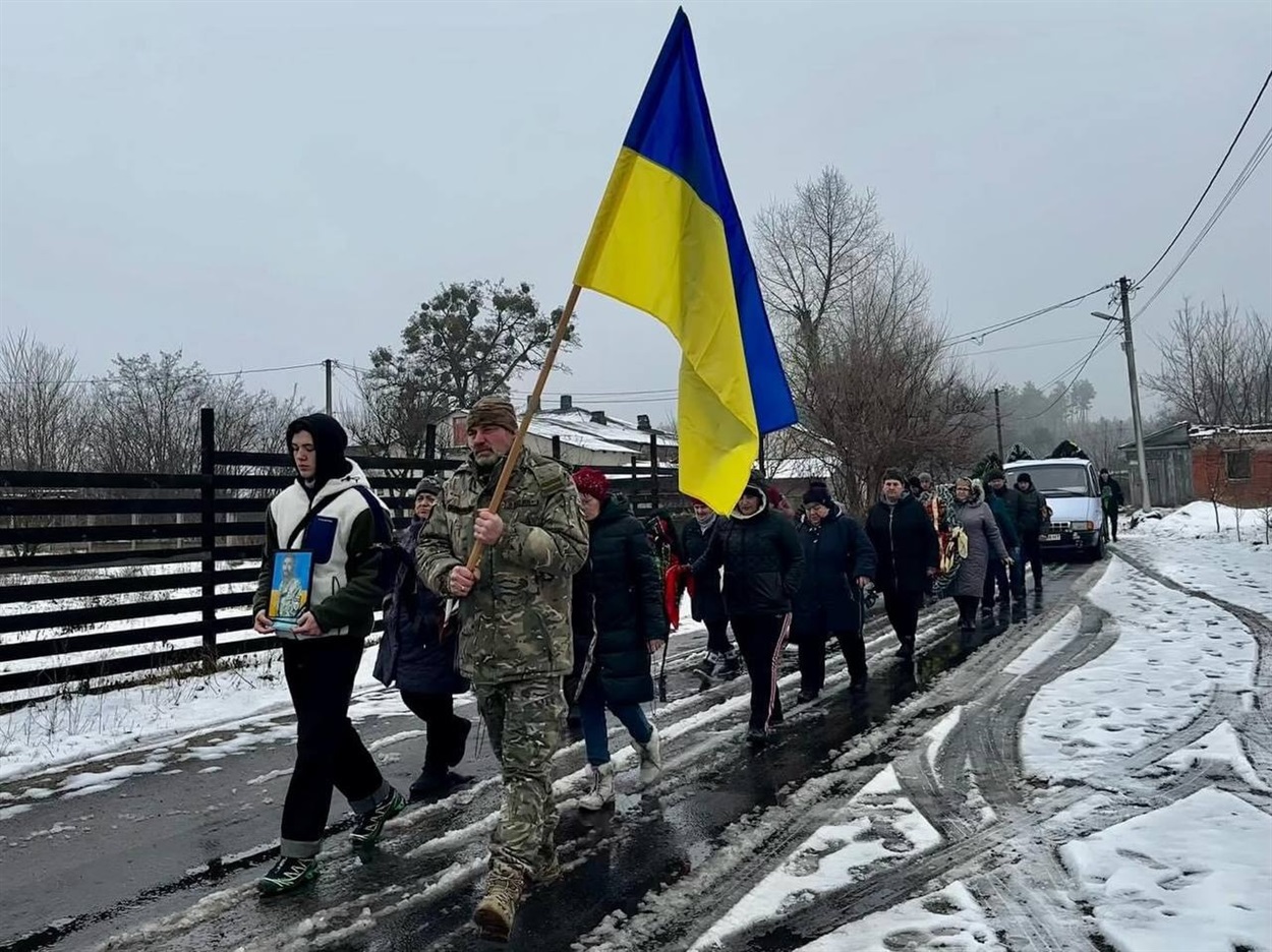 Прощання з героєм в селищі Бабинці