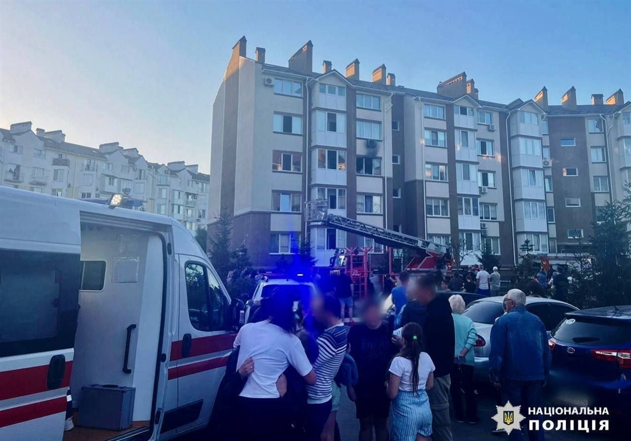 Пожежа в багатоповерхівці в Михайлівці-Рубежівці