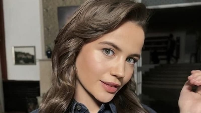 Ягмур Юксель