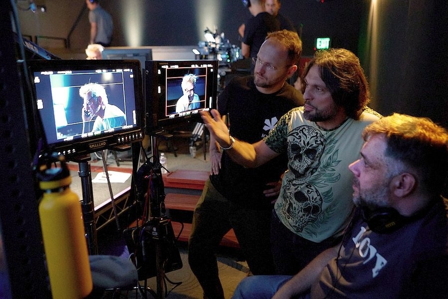 Зі зйомок альманаху "Війна очима тварин"