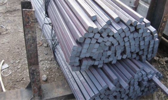 купити металевий квадрат